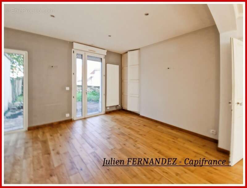 Dpt Vienne (86), à vendre CHÂTELLERAULT Maison P6 de 152m² - Terrain de 165m² - photo 2