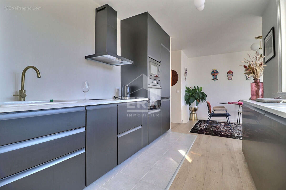 Appartement à SAINT-DENIS