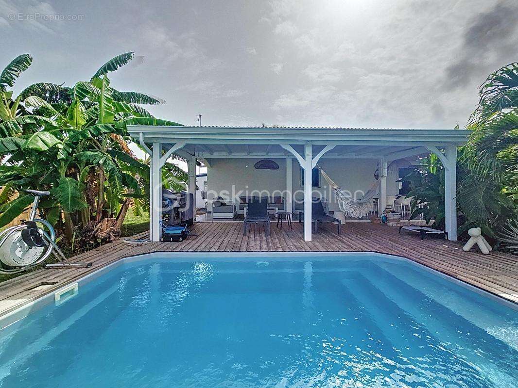 Villa + dépendance avec piscine Saint François - photo 21