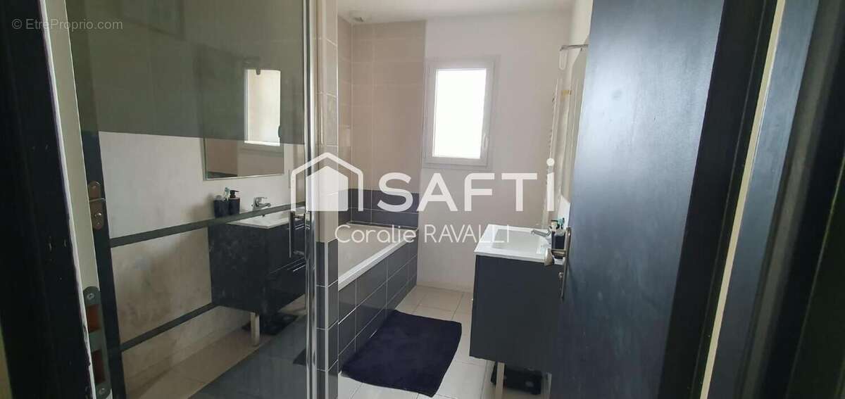 Maison 90 m² à Marthon  - photo 8