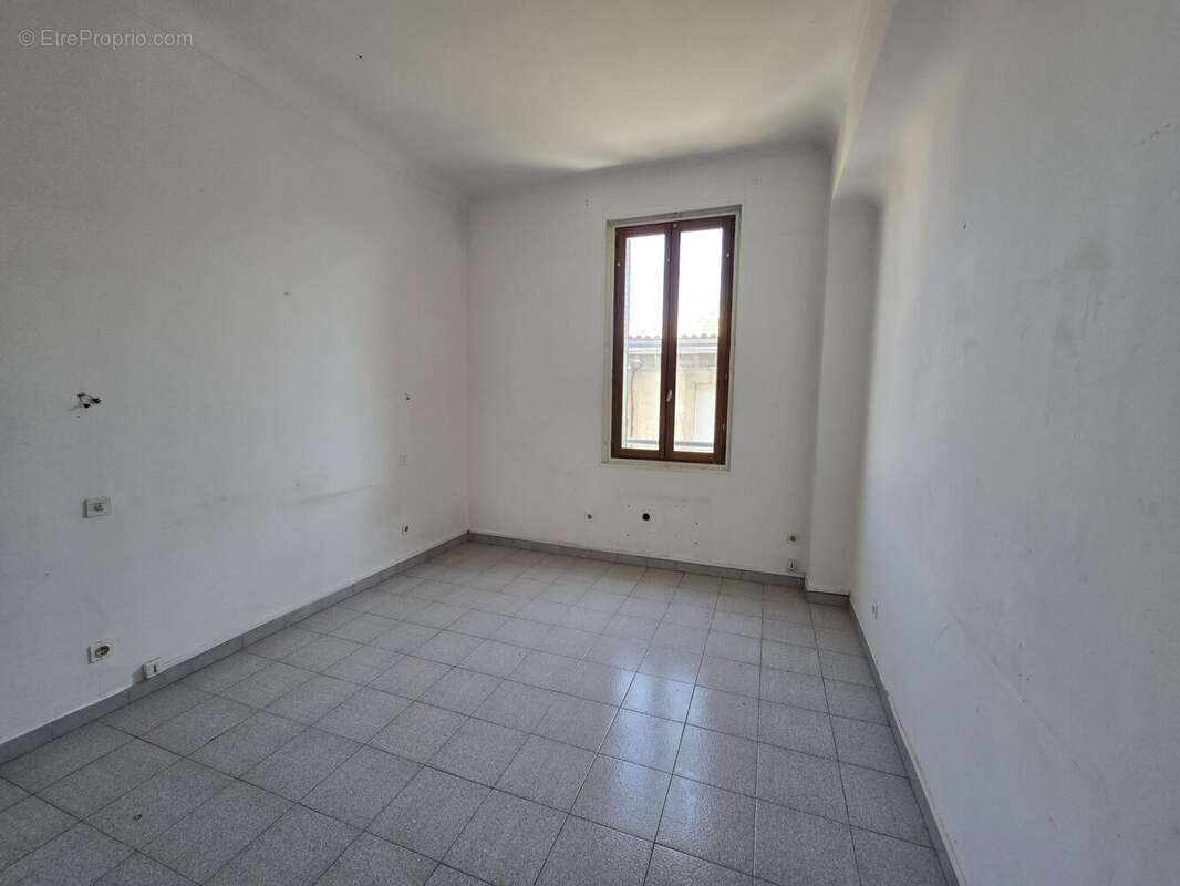 Appartement 66 m² à Avignon  - photo 2