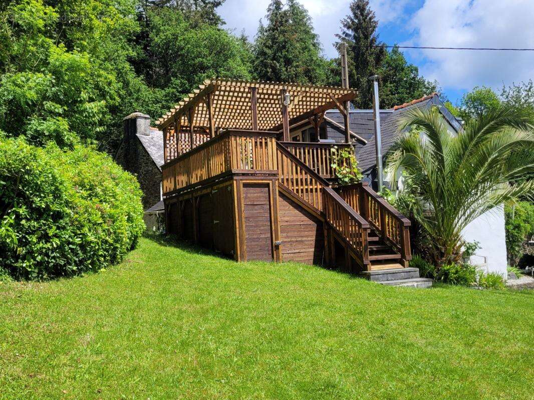Maison à CAUREL