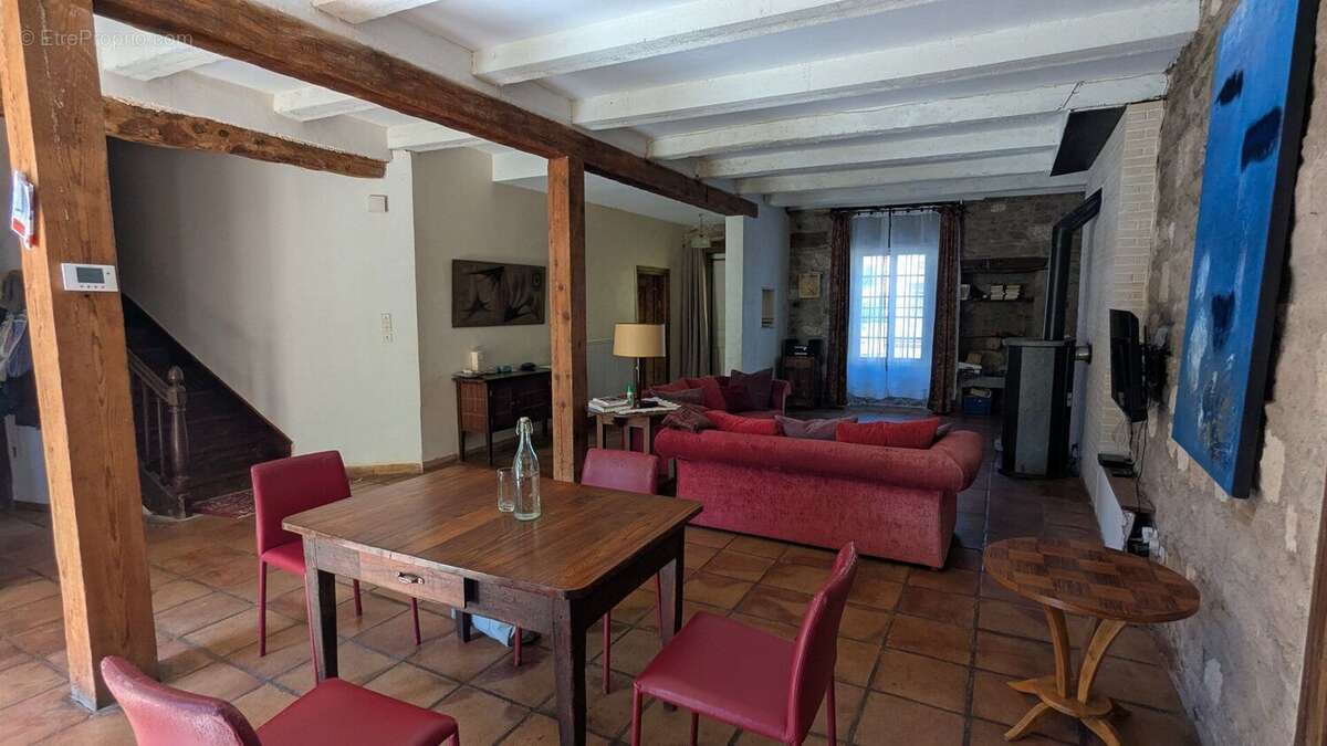Maison à MONESTIES
