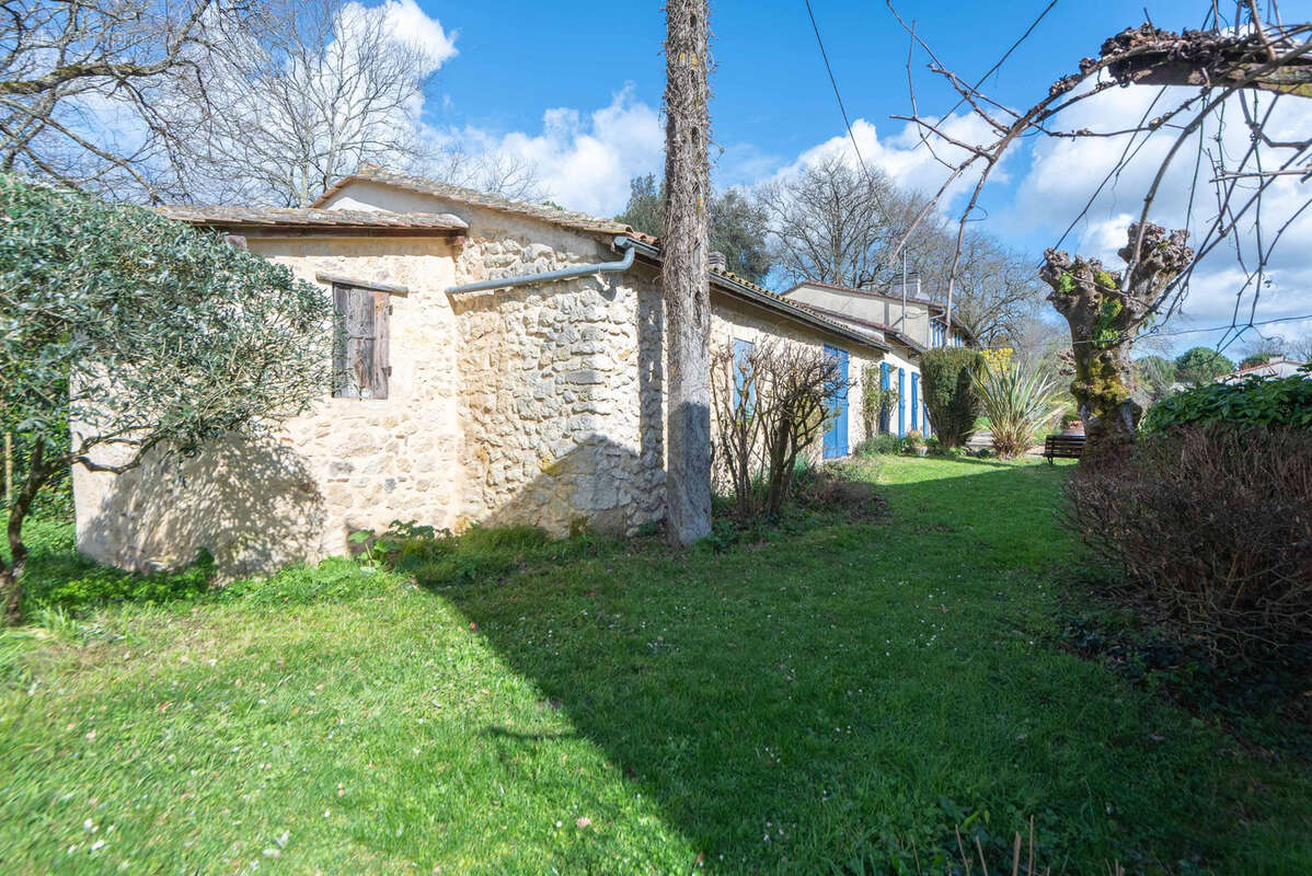 Maison à LATRESNE