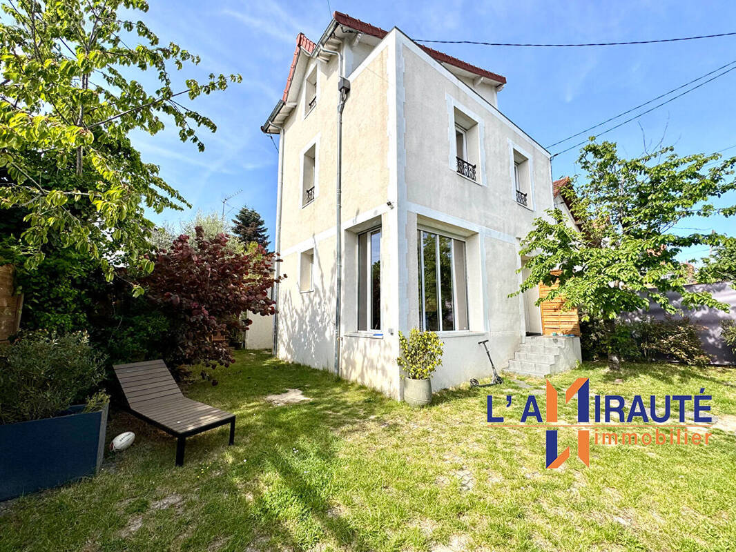 Maison à HOUILLES