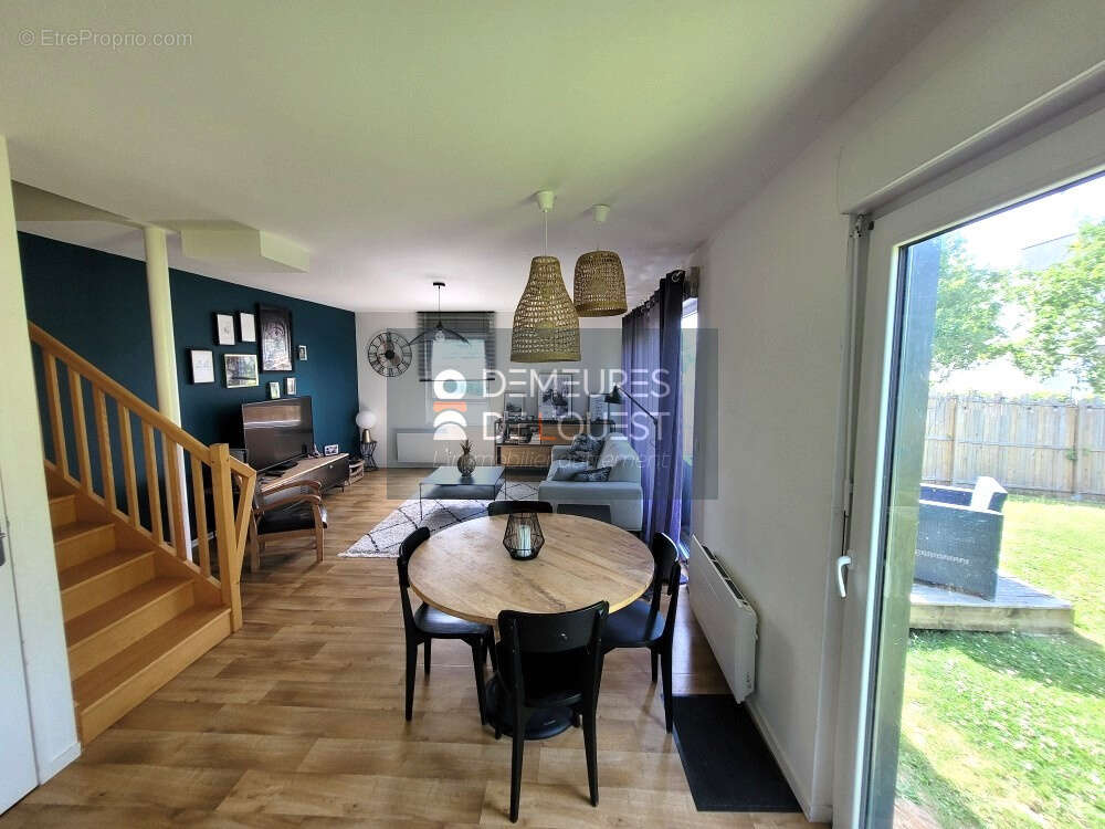 BETTON   Maison récente de 85,50 m2 -3 chambres -Jardin clos de 290 m2 - à seulement 15 min de Rennes. - photo 2