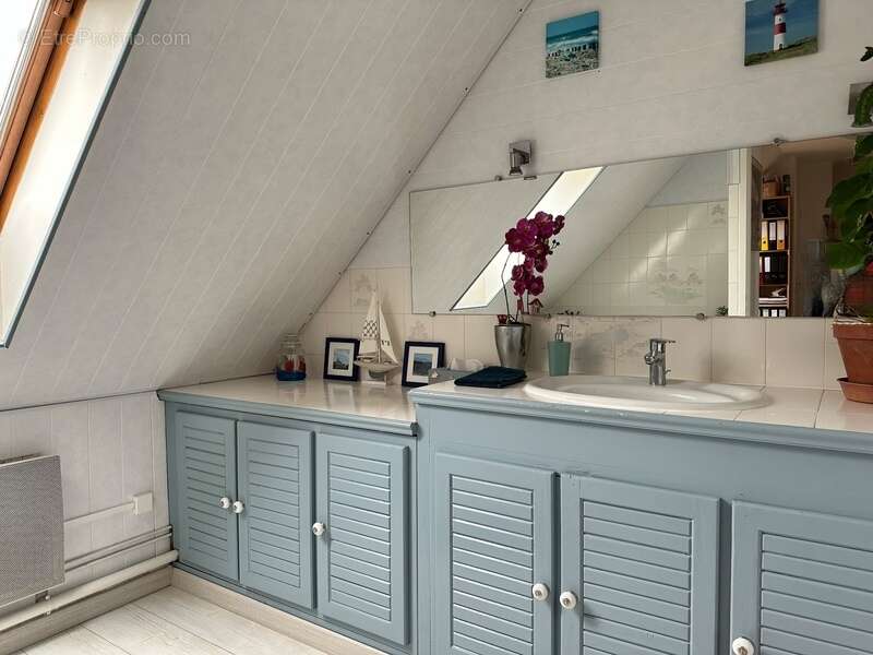 Maison à BURES-SUR-YVETTE