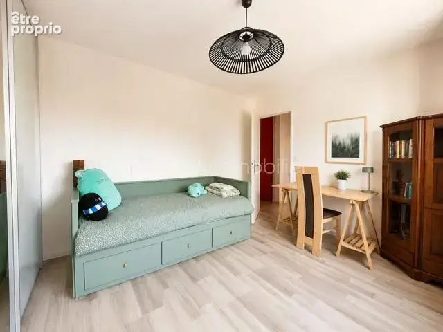 Appartement lumineux avec 2 balcons - photo 13