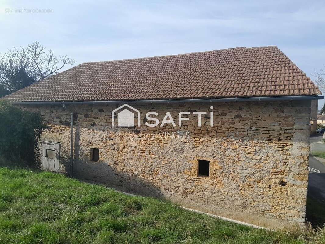 Photo 3 - Maison à SAINT-CAPRAIS