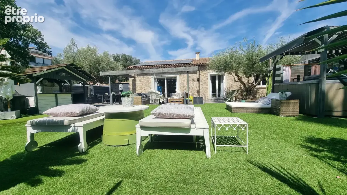 Frejus-magnifique villa de plain-pied avec piscine - photo 6