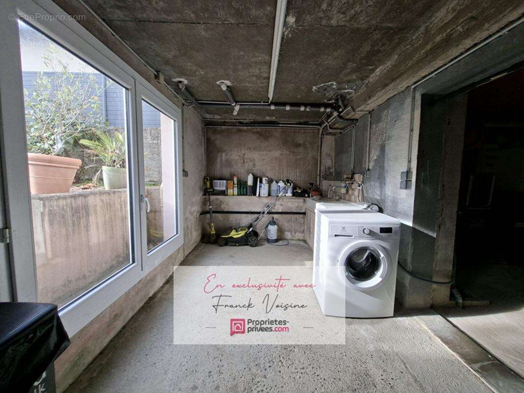 Maison à LES HERBIERS