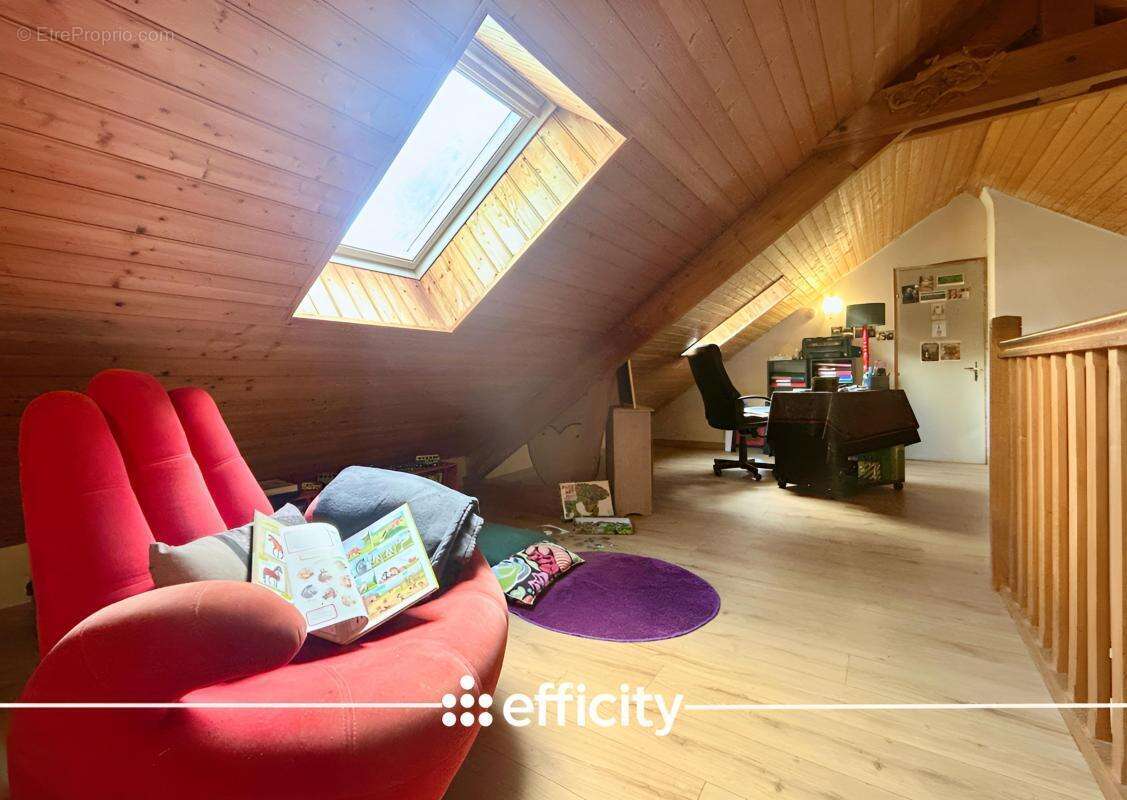 Maison à LA CHAPELLE-SUR-ERDRE