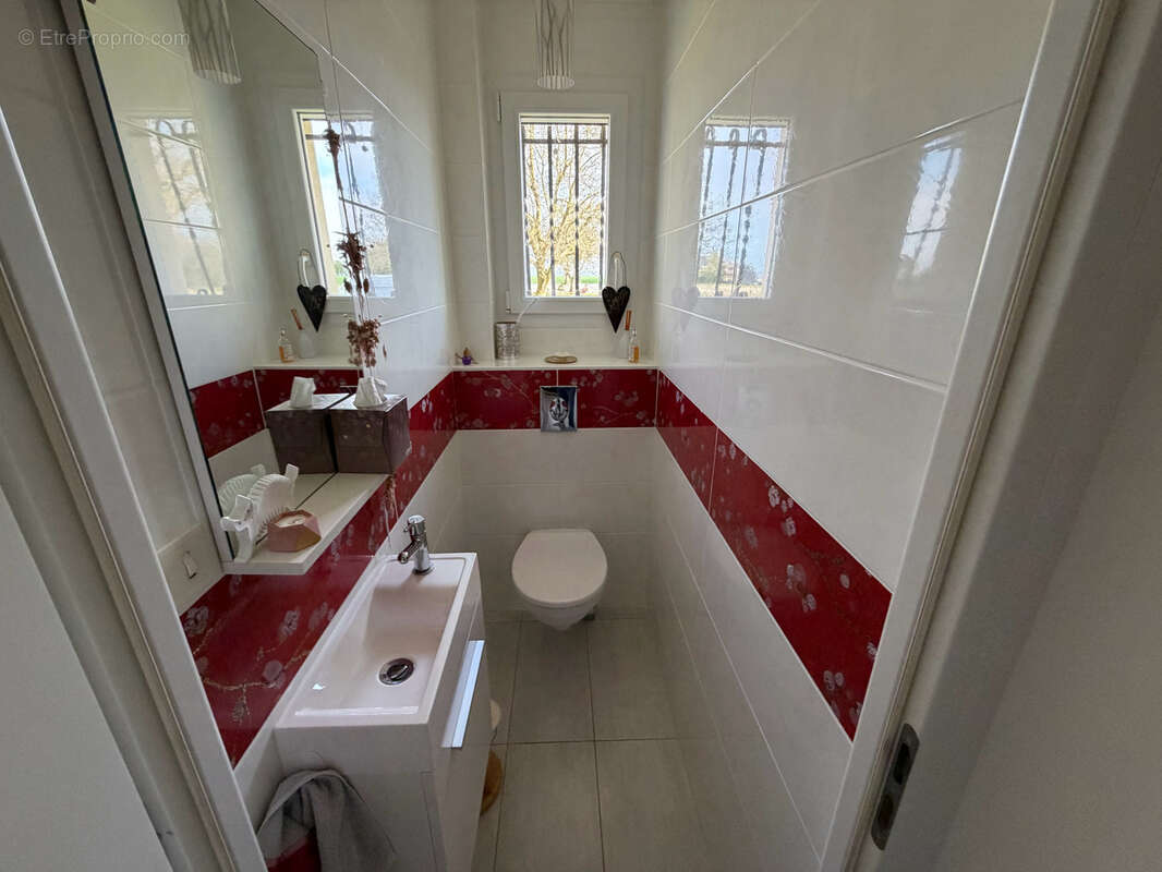 Maison à NAINTRE