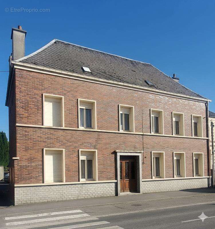 Maison à LE CATEAU-CAMBRESIS