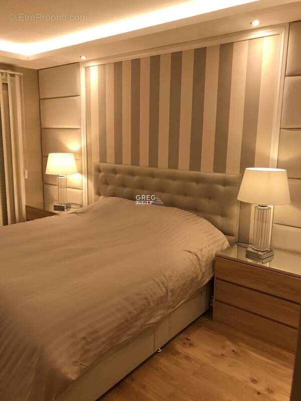 Pieds dans l'eau, étage élevé, Appartement 4 pièces avec gra - photo 8