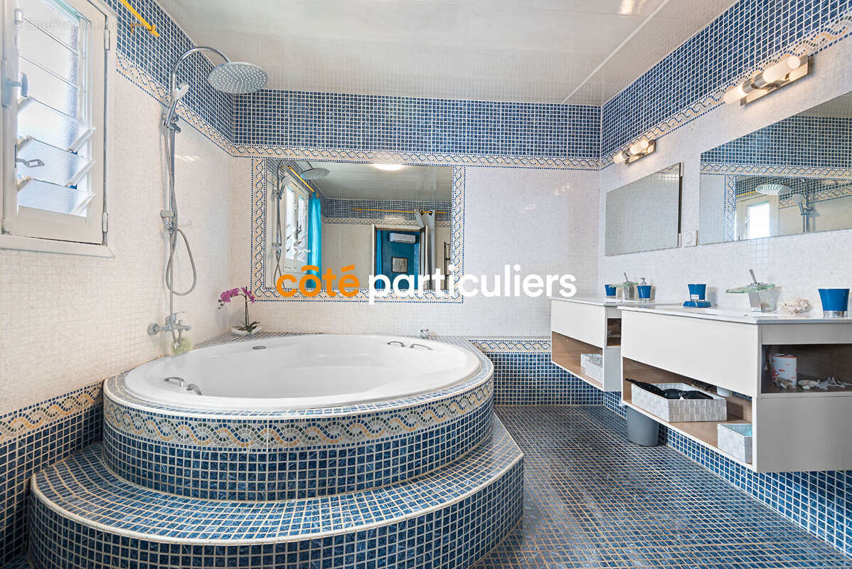 Maison à SAINT-PIERRE