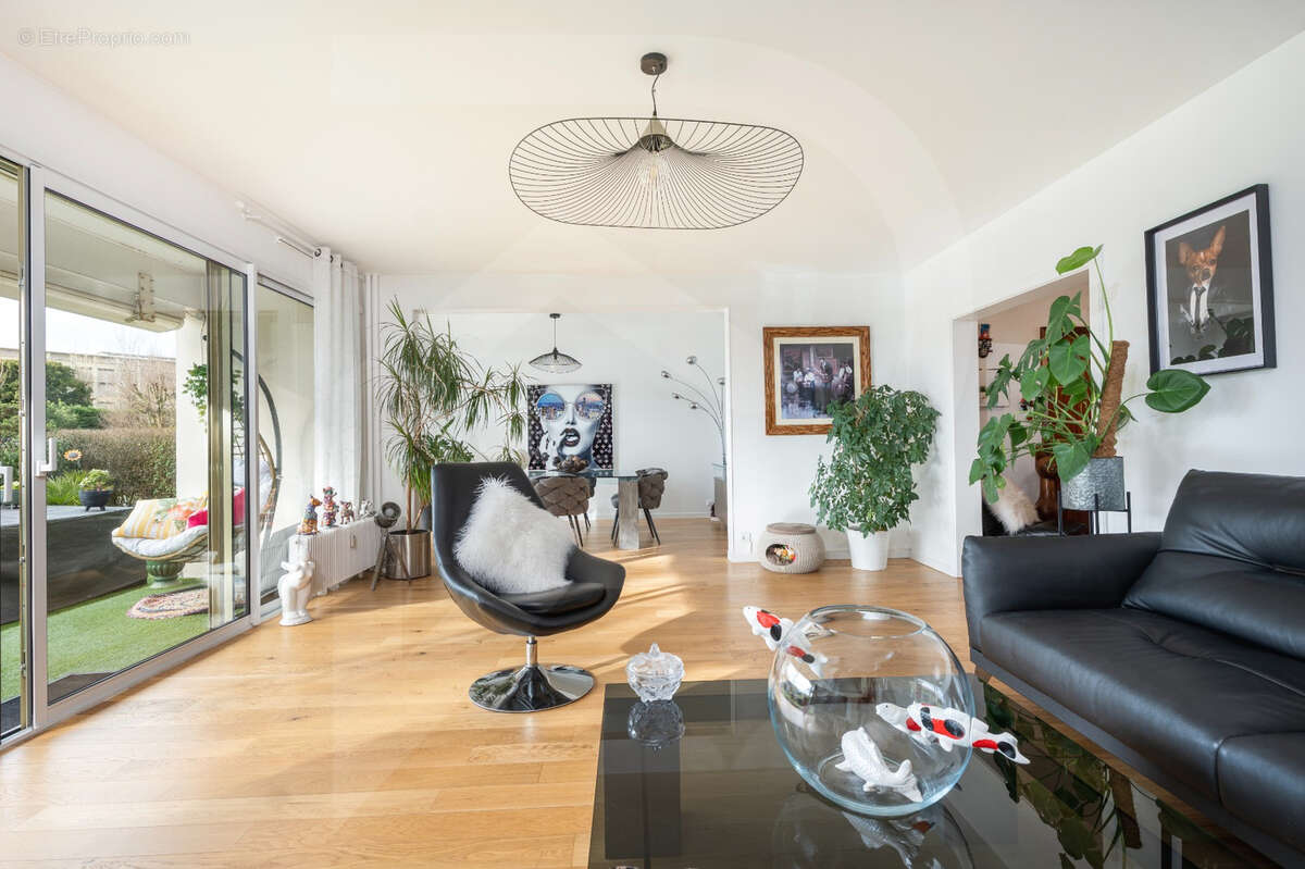 NOUVEAUTÉ Appartement 122m² Rez-de-Jardin  Terrasse Sud-Ouest  Vue Mer  Félix Faure, Le Havre - photo 3