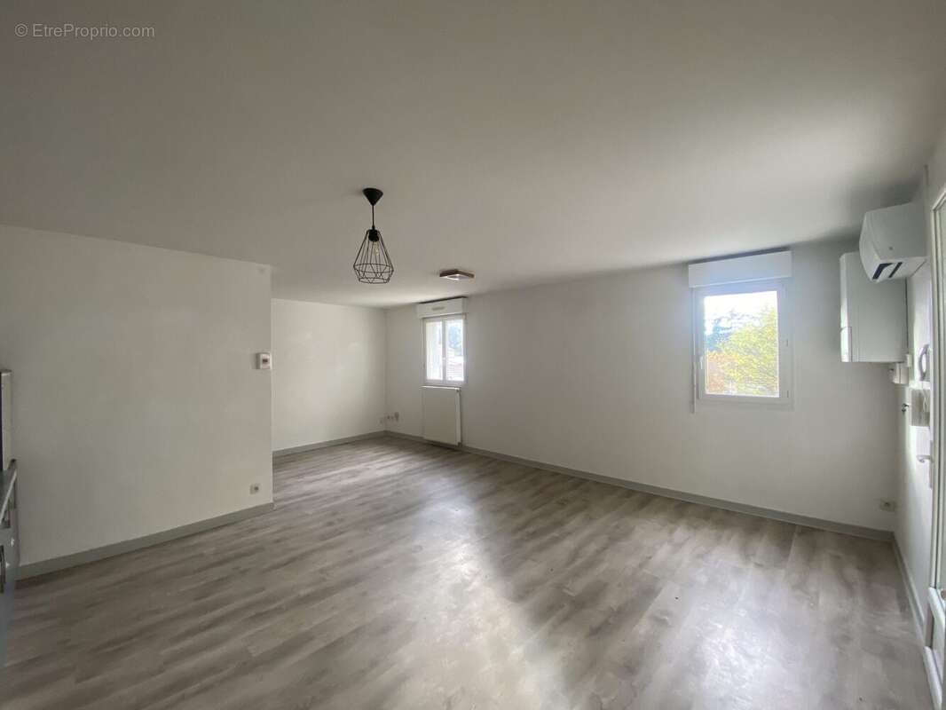 Appartement à VALS-LES-BAINS