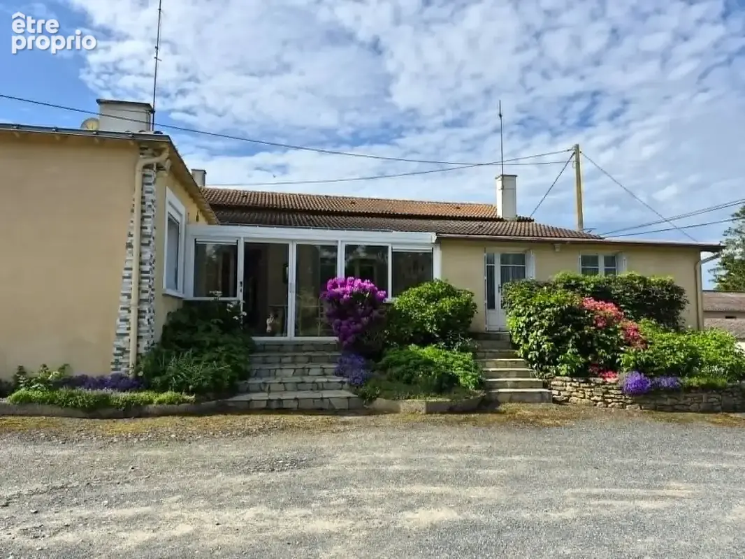 Maison et dépendances - photo 2