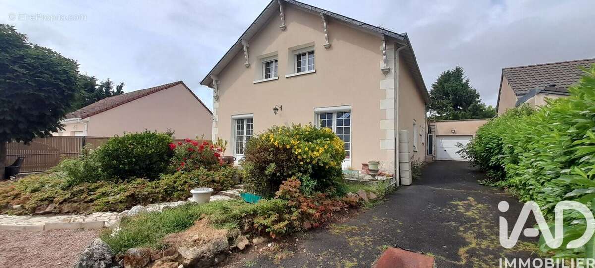 Photo 2 - Maison à SAINT-MAUR