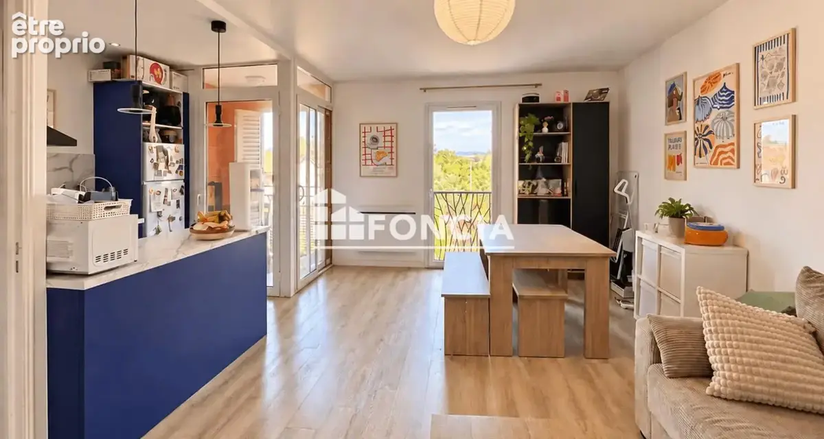 Centre ville frejus - t2 residence recente - garage - photo 2