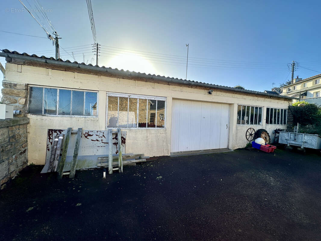 Maison à TREVOU-TREGUIGNEC