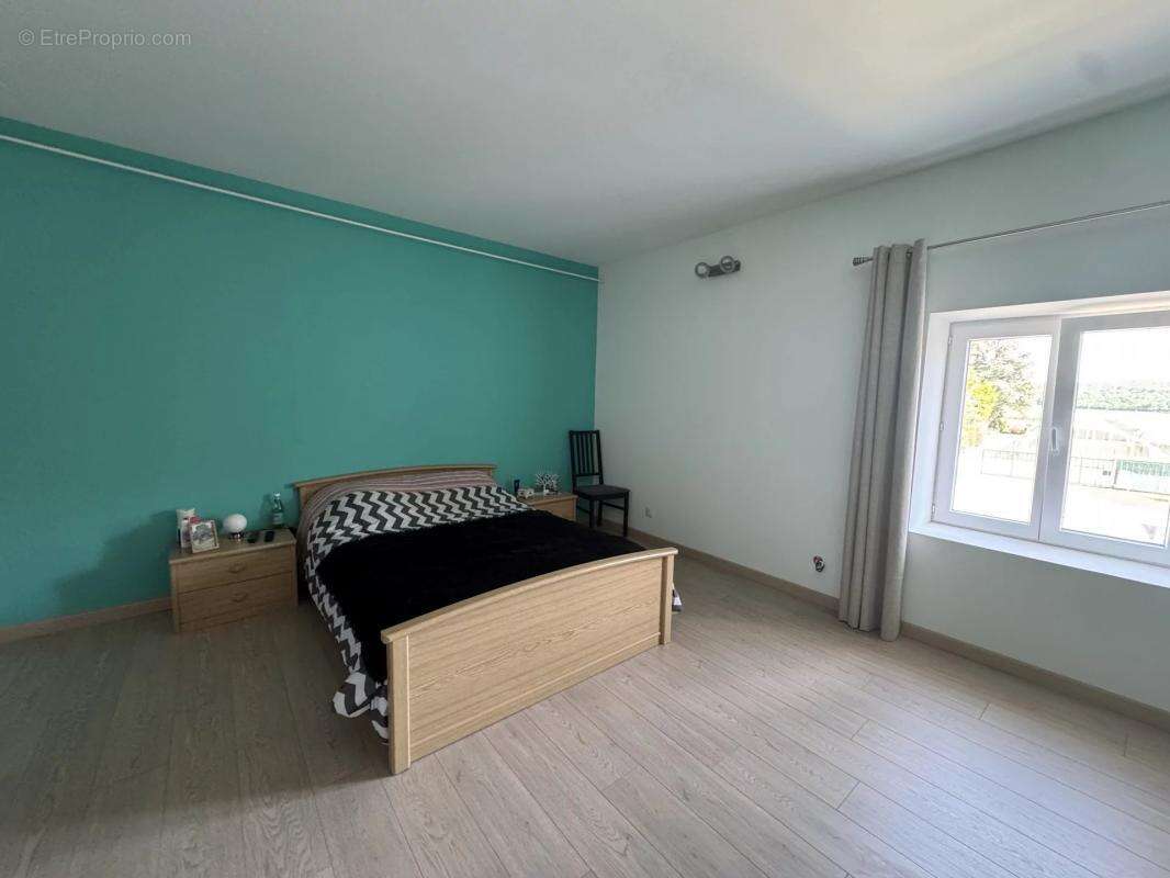 Maison à SAINT-GEORGES-D&#039;ESPERANCHE