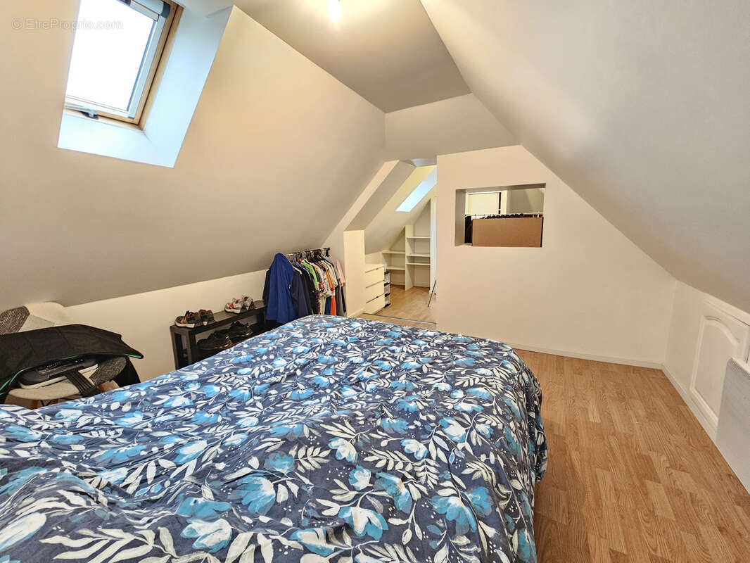 Maison à SAINT-GEORGES-DES-GROSEILLERS