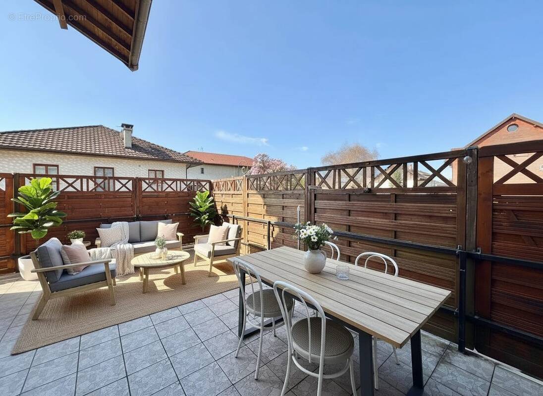 Appartement à METZ-TESSY