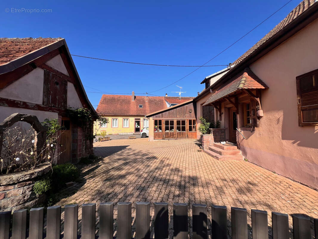 Maison à NEUVE-EGLISE