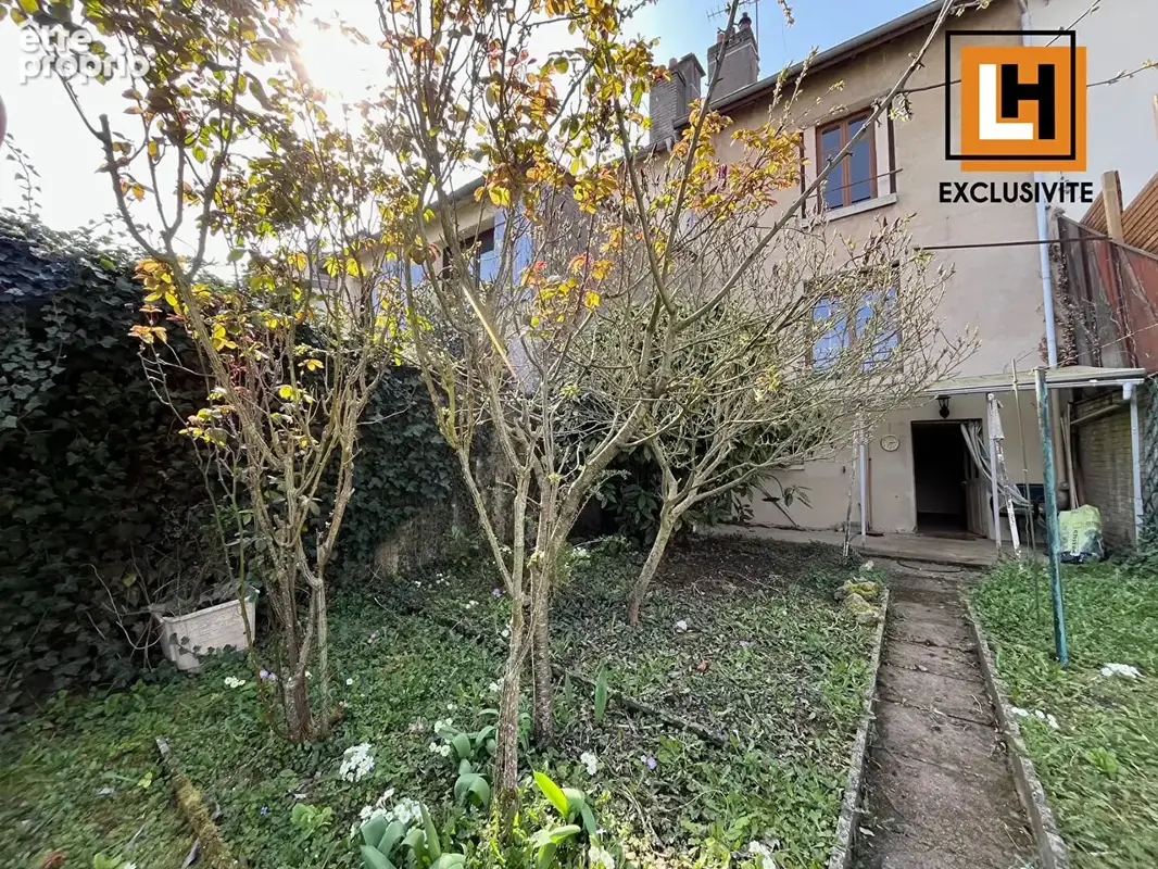Maison à rénover avec grenier et jardin, beau potentiel - photo 8