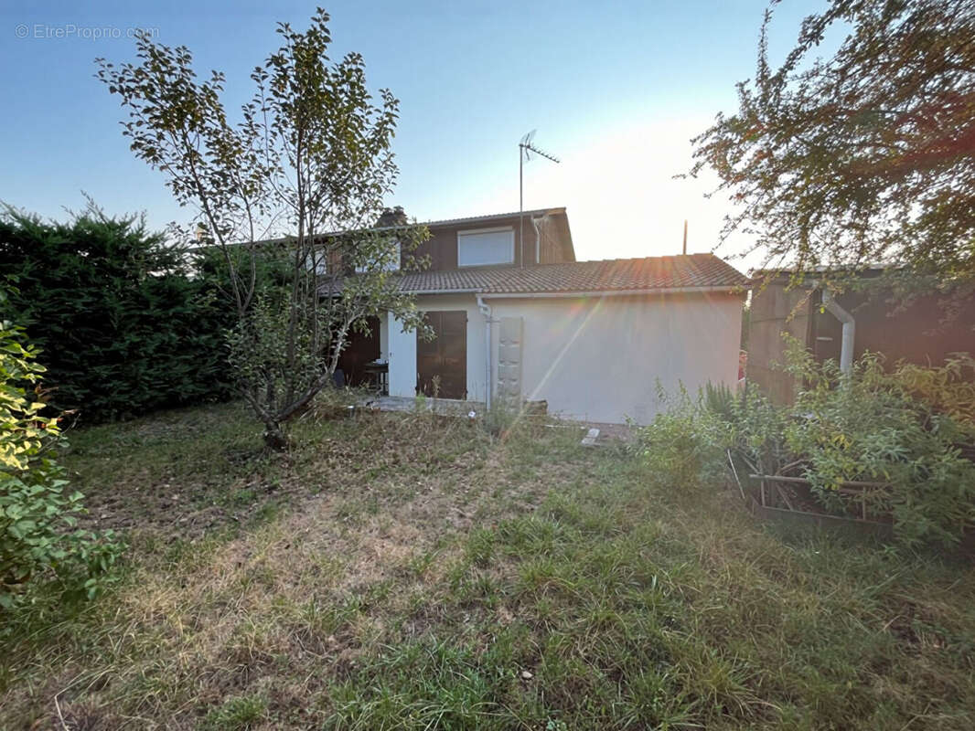 Maison à LA VERPILLIERE