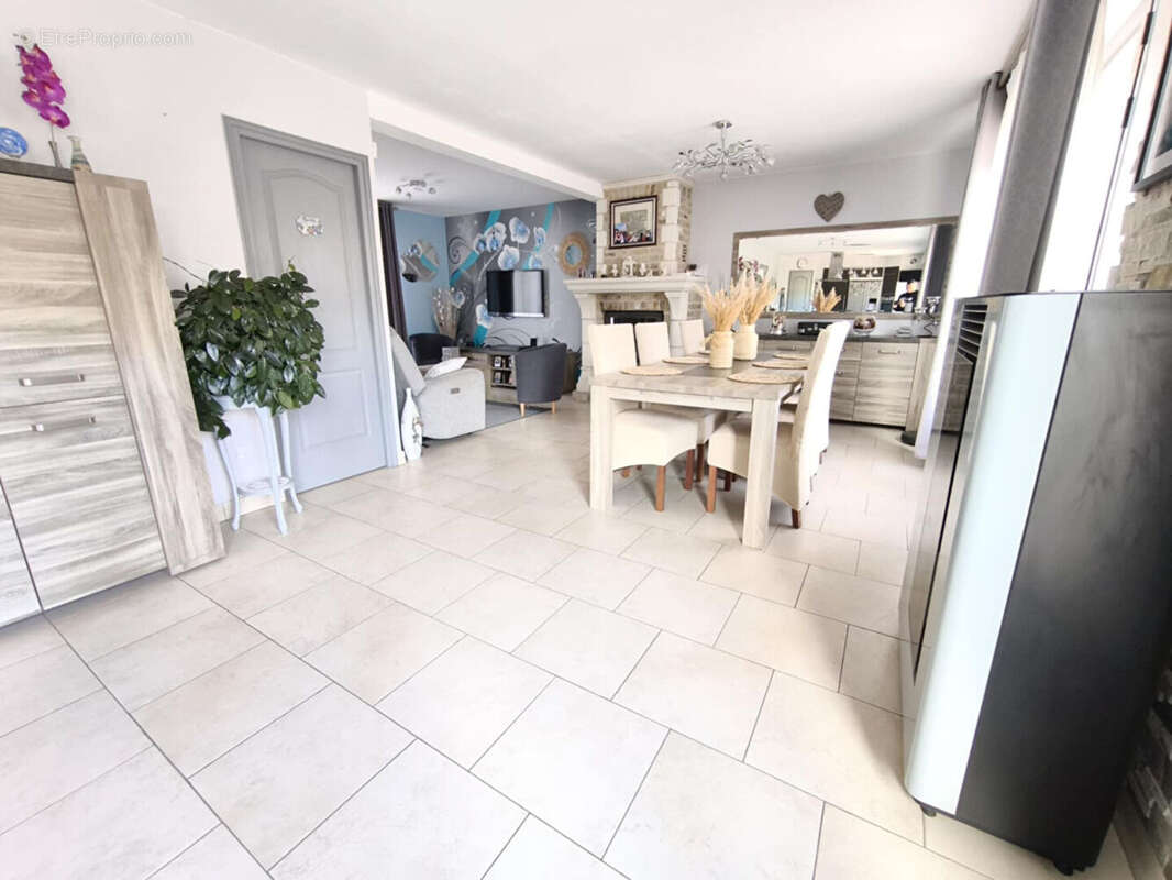 Maison à BRUAY-SUR-L'ESCAUT