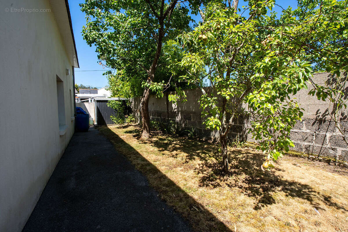 A vendre - concarneau - maison familiale de 140 m² env dans le secteur de douric ar zin . - photo 13