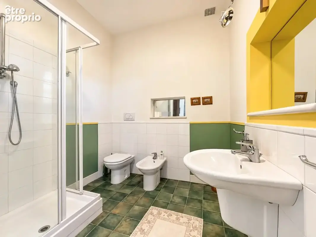 Spacieuse villa avec jardin plat et piscine - photo 13