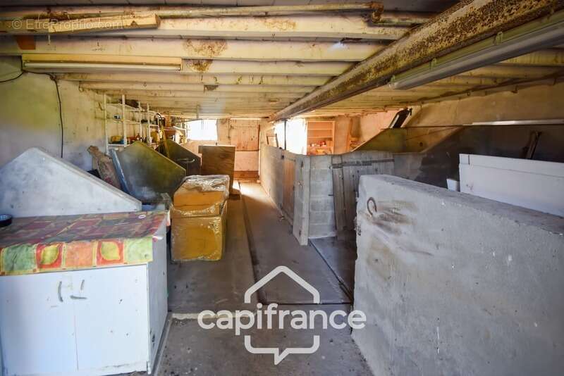Maison à vendre 13 pièces proche de LONS LE SAUNIER (39) - photo 26