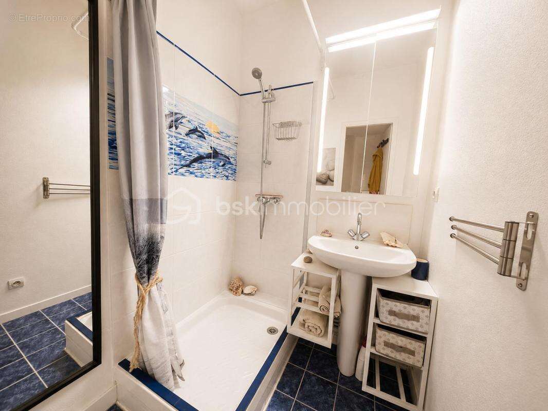  Frontignan Plage:  Maison T3 meublée, terrasse, parking, à 50 m de la mer avec piscine  - photo 7