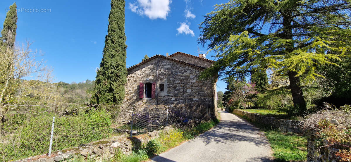 Maison à GENERARGUES