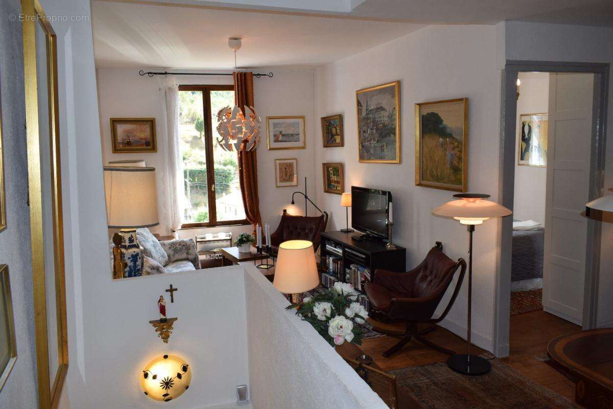 Maison à AXAT
