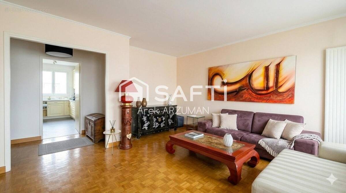 Photo 1 - Appartement à CHEVILLY-LARUE