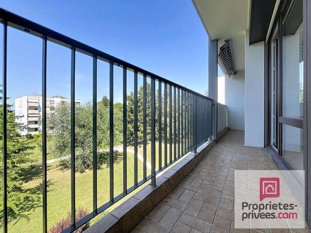 Appartement à CHEVIGNY-SAINT-SAUVEUR