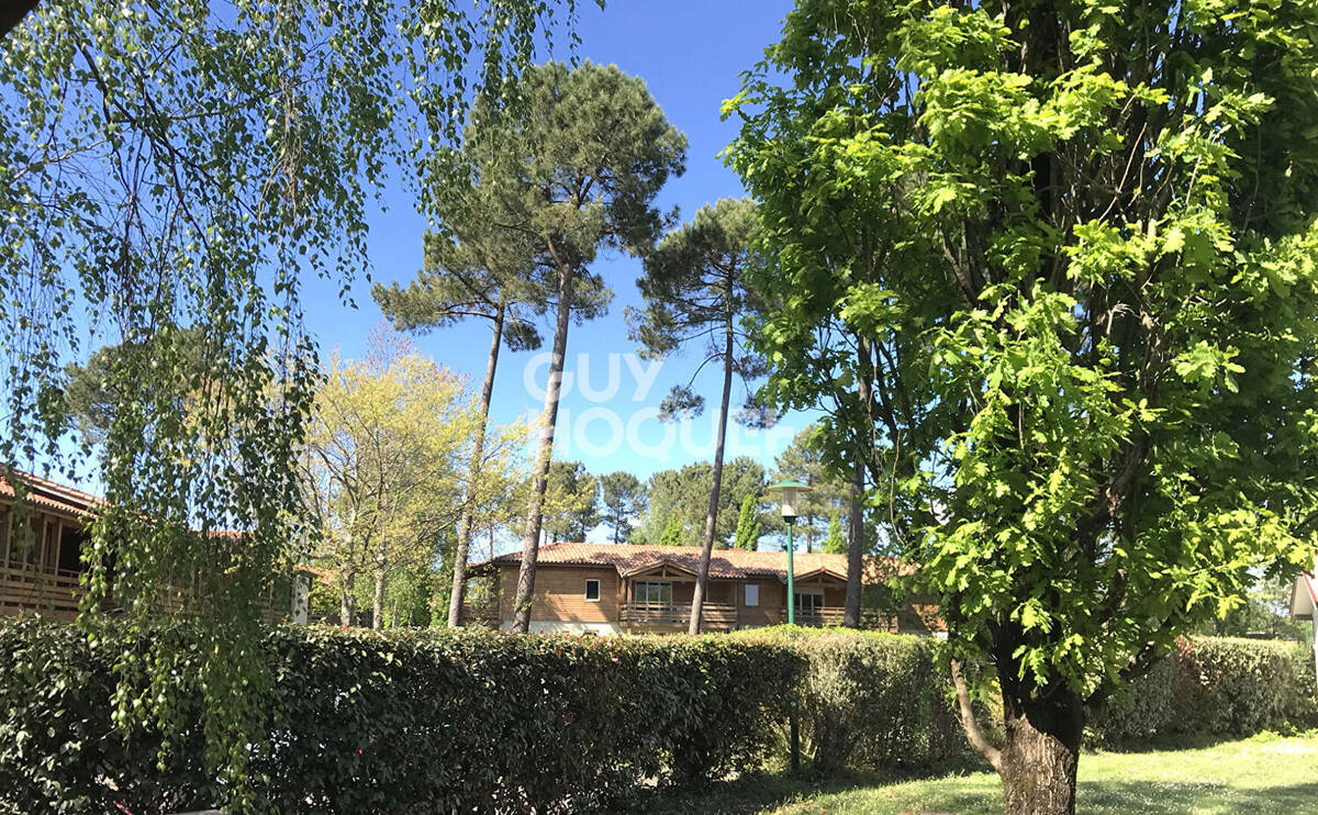 Appartement à PARENTIS-EN-BORN