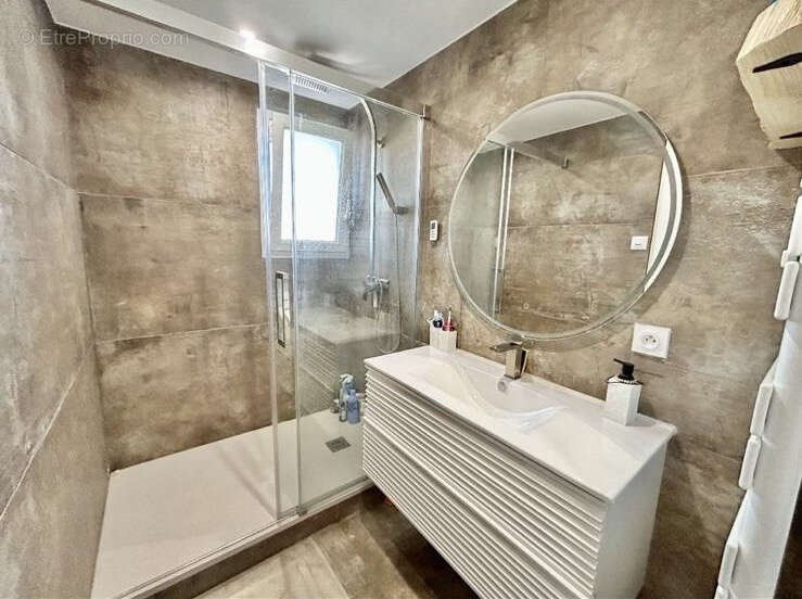 Appartement à SANARY-SUR-MER