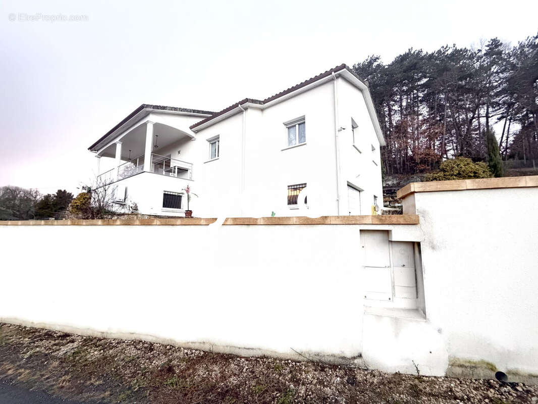 Maison à TRELISSAC
