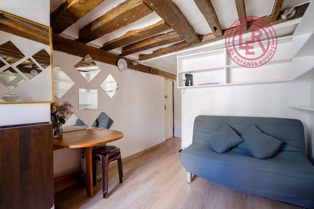 Appartement à PARIS-6E