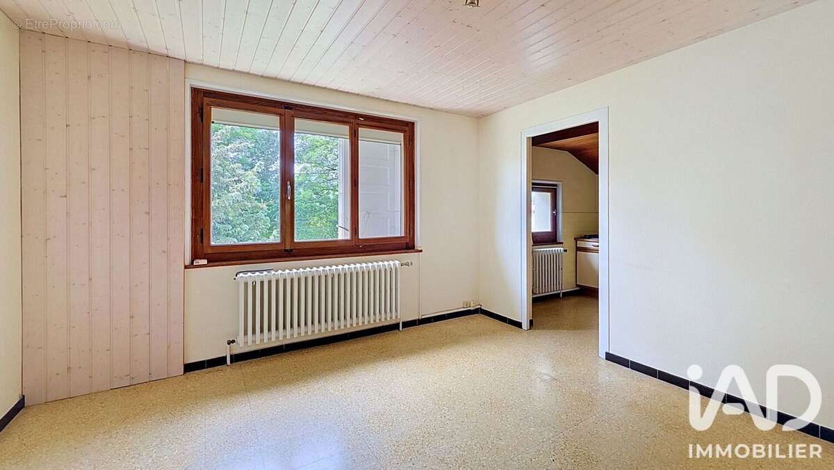 Photo 8 - Maison à PERS-JUSSY