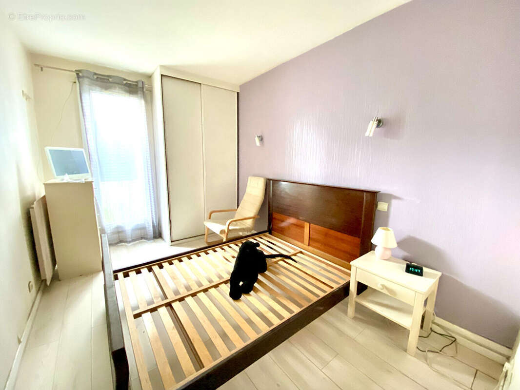 Appartement à SARTROUVILLE