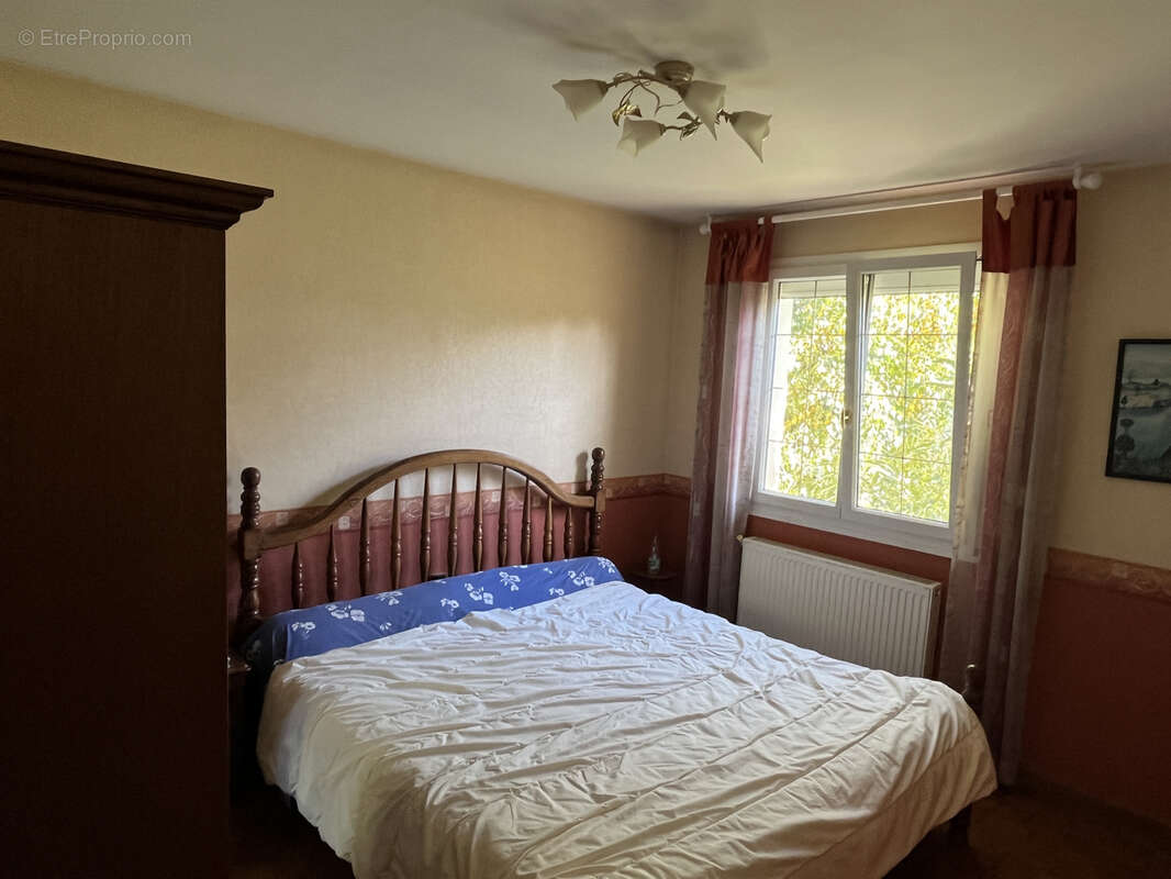 Maison à CHEVIGNY-SAINT-SAUVEUR