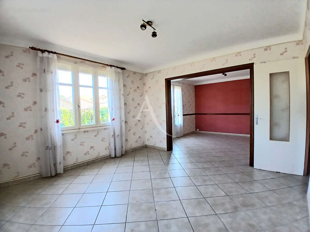 Maison à SAINT-PHILBERT-DE-GRAND-LIEU