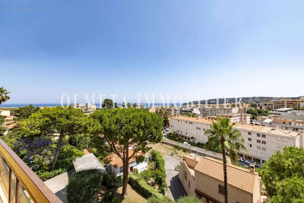 Appartement à MENTON
